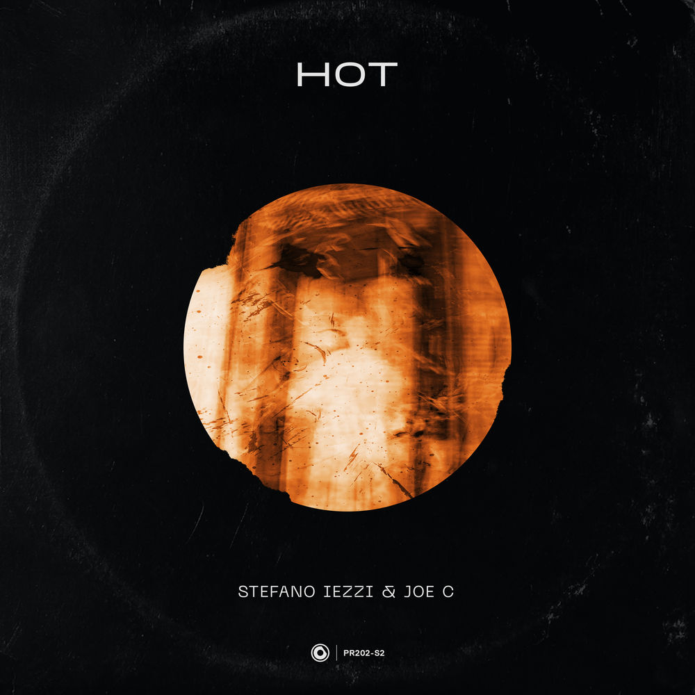 Stefano Iezzi & Joe C - Hot (Extended Mix)