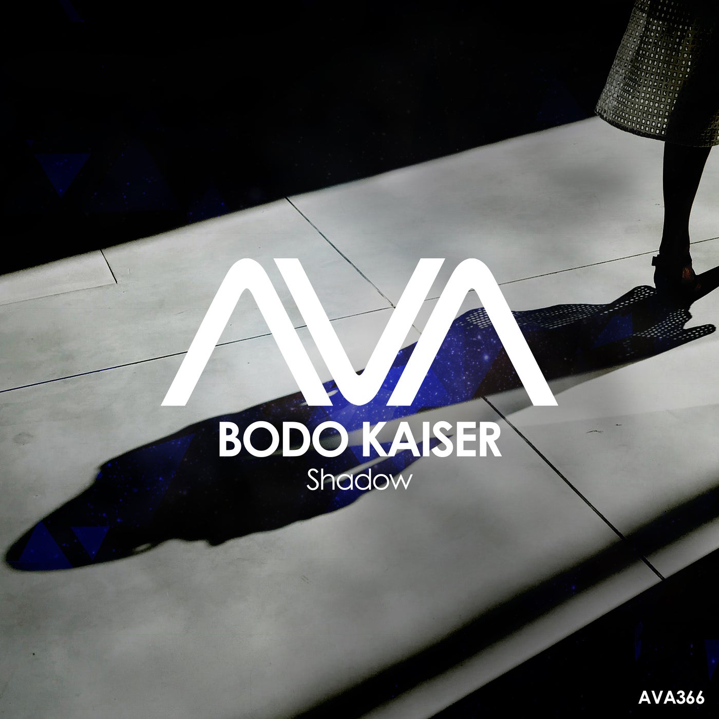 Bodo Kaiser - Shadow (Extended Mix)