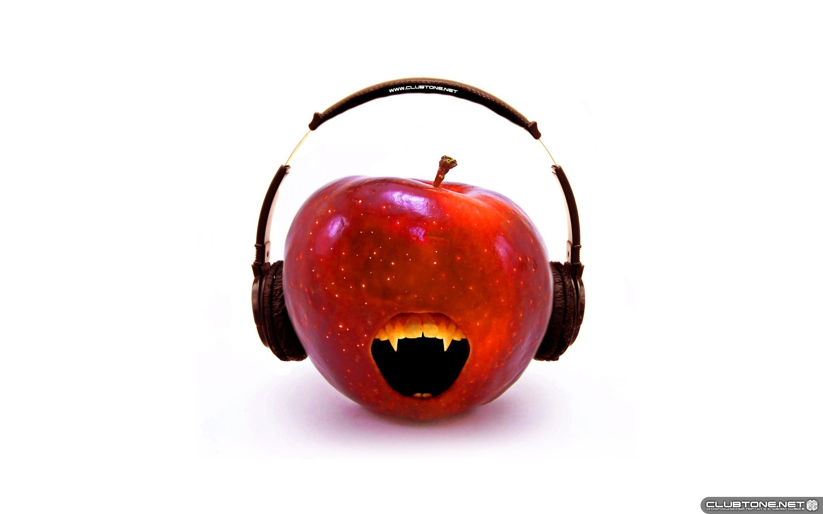 halloween music apple  