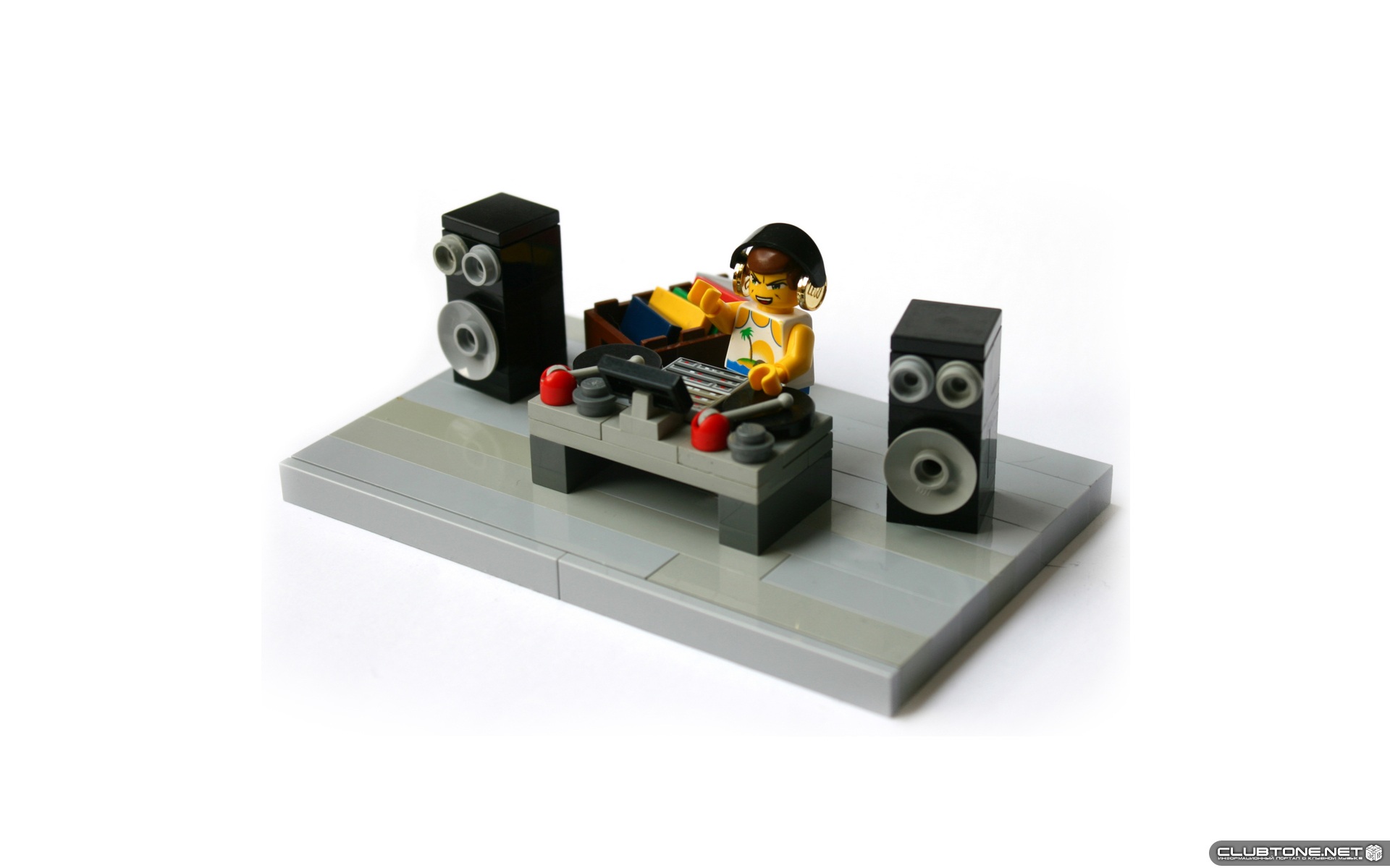 Lego DJ  