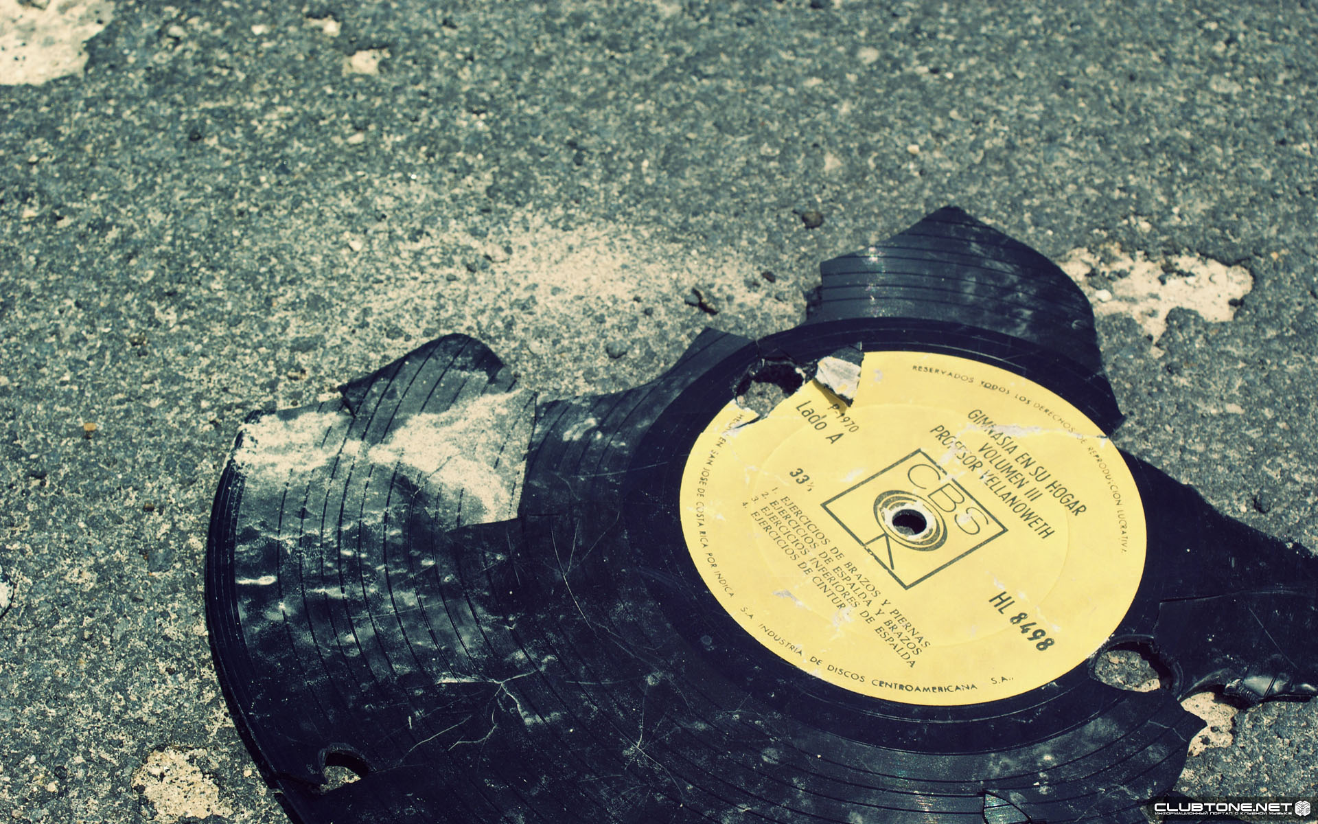 Broken Vinyl Винил</a></noi Винил
